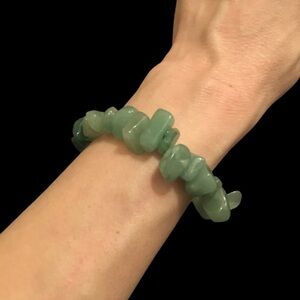 Green Gemstone Stretchy Rock Bracelet
